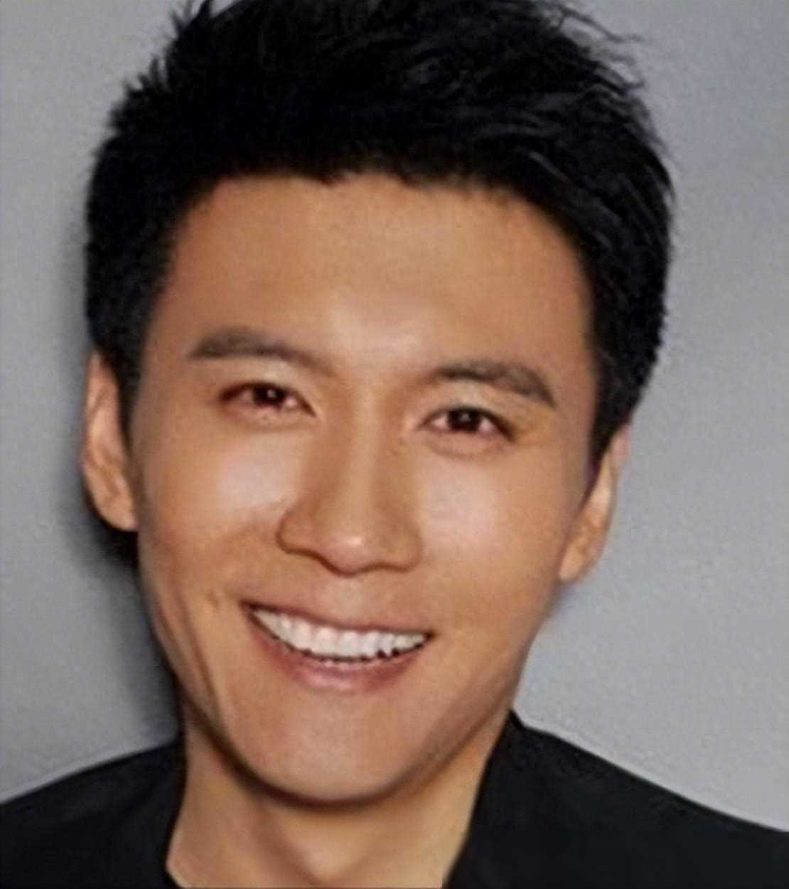 赵峥：和妻子姐弟恋，恩爱二十载无绯闻，百分百的好丈夫､好爸爸